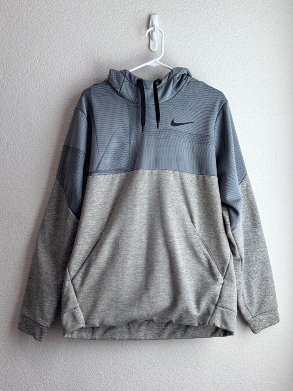 Men’s Nike Therma Fleece Pullover Training Hoodie Sweatshirt Gray Blue Large